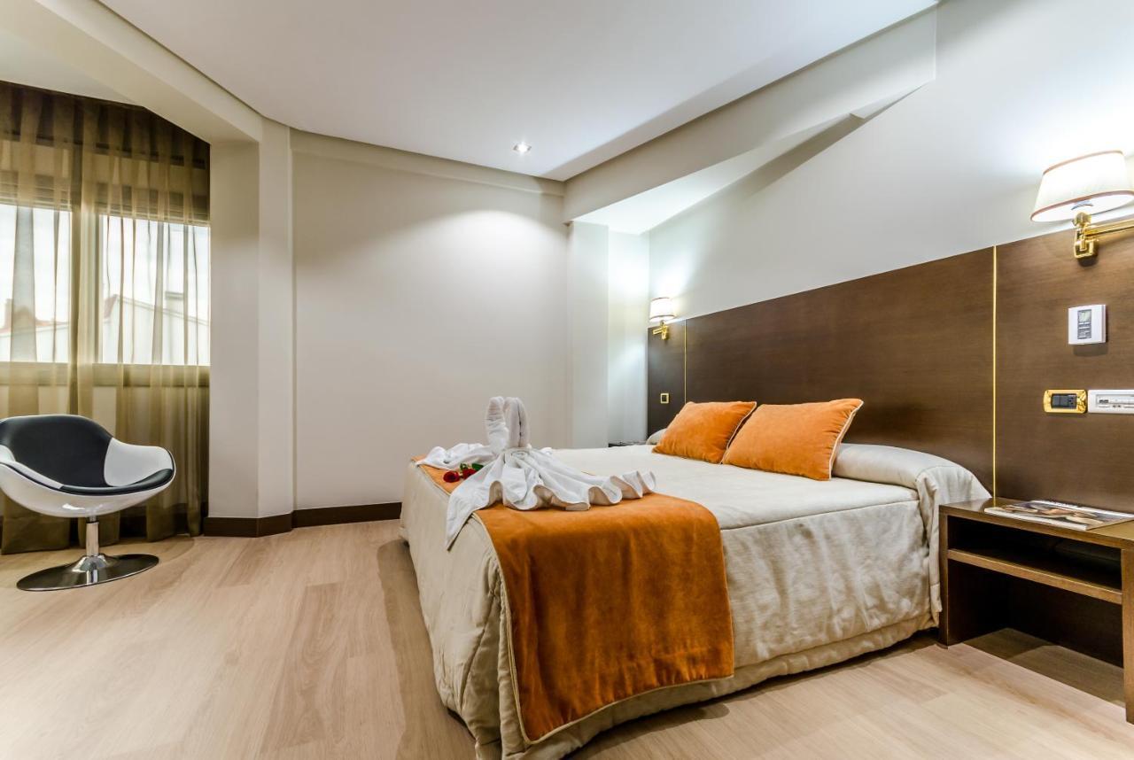 Hotel Princess Orense Kültér fotó