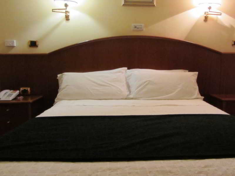 Hotel Princess Orense Kültér fotó