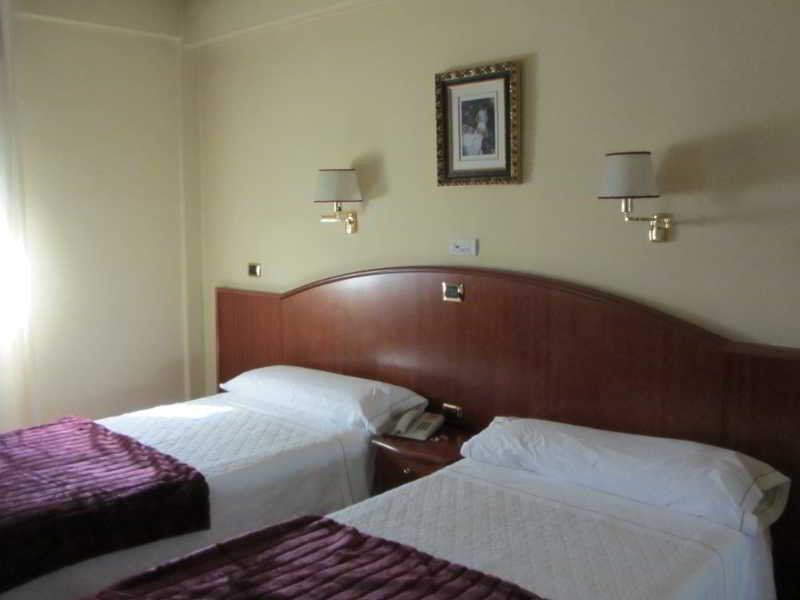 Hotel Princess Orense Kültér fotó